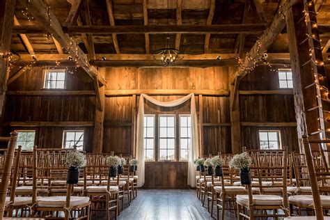 Intimate Wedding Venues In Michigan Zingermans Cornman Farms