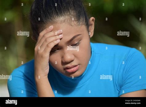 Women Unhappy Hi Res Stock Photography And Images Alamy