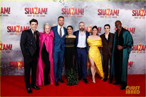 Zachary Levi Joins Helen Mirren Rachel Zegler Lucy Liu At Shazam