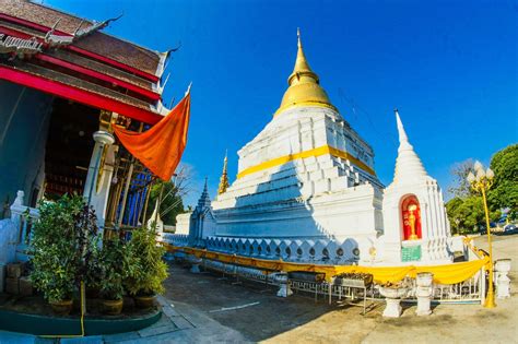 Wat Phra Kaeo Don Tao Lampang Free Stock Photo Public Domain Pictures