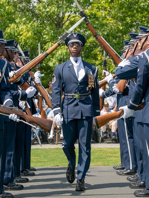 DVIDS - Images - Air Force Honor Guard Drill Team Performs at Air Force ...