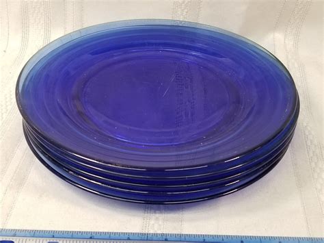 Hazel Atlas Moderntone Cobalt Blue Dinner Plates Gold Trim Ebay