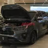 Galeri Modifikasi Toyota Innova Venturer Habis Sampai Ratusan Juta