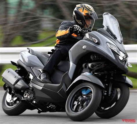 写真 Ym2108 067 Yamaha Tricity300 01 │ 22後期版 国産小型二輪251 401cc総まとめ