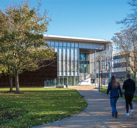 Flooring special: MCW Architects makes Peterborough campus resilient underfoot | RIBAJ