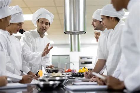 Curso de gastronomia na Itália quanto custa e onde estudar