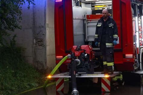 Heftiges Unwetter Sorgte F R Rund Eins Tze Der Feuerwehren In