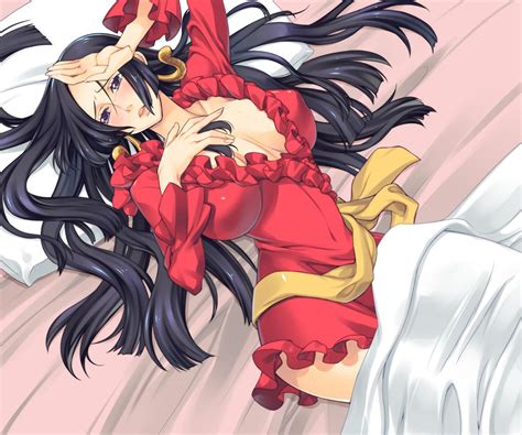 Rule 34 1girls Bed Black Hair Blush Boa Hancock Breasts Cleavage