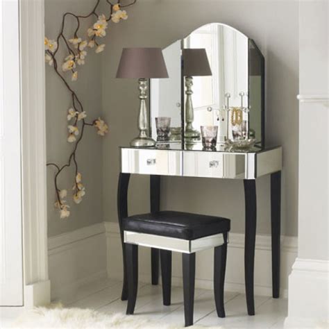 Modern Dressing Table Designs