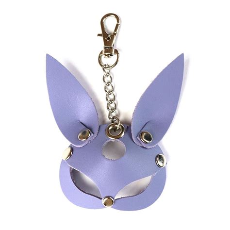 Купити Брелок на карабіні для ключів Art of Sex Bunny Лавандовий