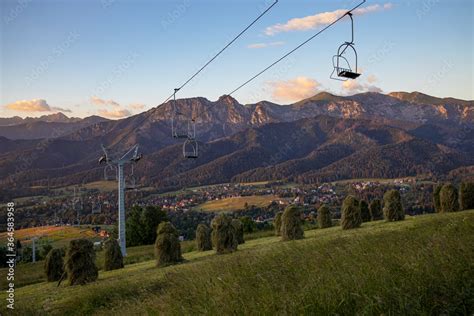 Panorama Tatr O Poranku Z Butorowego Wierchu Stock Photo Adobe Stock