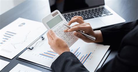 Benefits Of Outsourcing Your Small Business Bookkeeping Needs