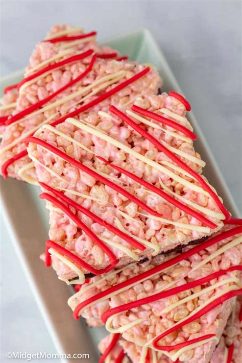 Peppermint Bark Rice Krispie Treats • Midgetmomma