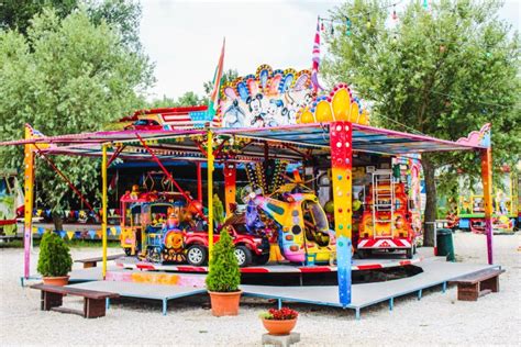 Gyermek körhinta Balatonlellei Vidámpark