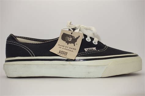 Vintage Vans Style 44 Us55 Us6 Us7 Theothersideofthepillow