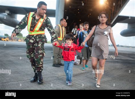 Typhoon Haiyan Humanitarian Relief In Philippines Operation Damayan