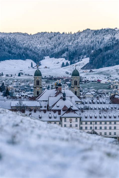 Weihnachtskarte Kloster St Benedikt Evelyne Marty Photography