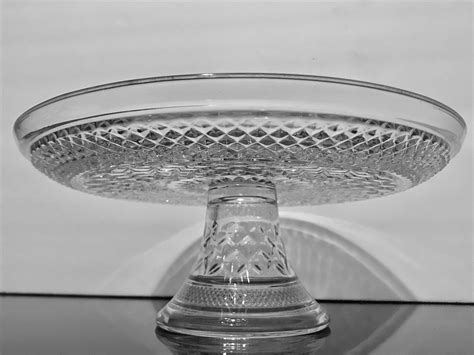 Wexford By Anchor Hocking 12 Pedestal Cake Standclear Etsy Pattern Glass Glass Pedestal