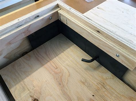 holding stuff    box life   architect