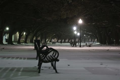 Snow Sleet Blankets Houston Area Tuesday Morning Shutting Down