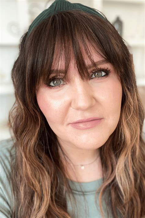 How To Get A Nude Soft Glam Winter Look Kelly Snider