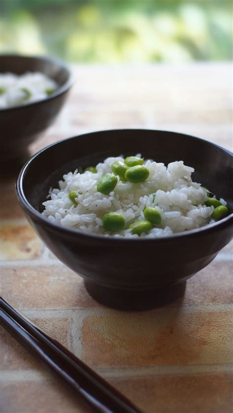 枝豆としらすの混ぜご飯。 レシピサイトnadia