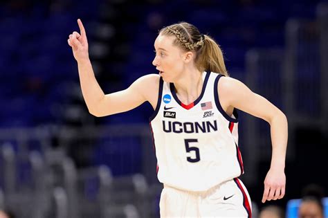 Uconns Paige Bueckers Wins Ap Player Of The Year