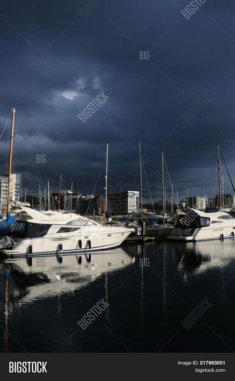 Ipswich Waterfront Image & Photo (Free Trial) | Bigstock