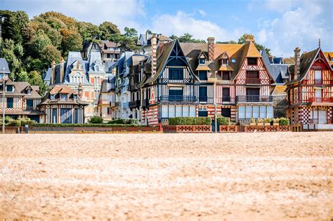 10 Best Beaches in Normandy - What is the Most Popular Beach in ...