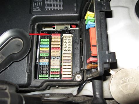 Fuse Box Diagram Bmw E And Relay With Assignment And Location