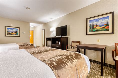 Standard Room | BEST WESTERN PLUS Pembina Inn & Suites — Pembina Inn & Suites