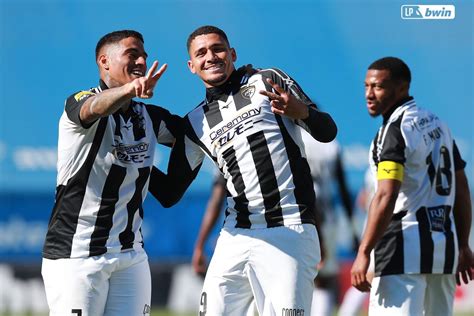 Alegria No Portimonense Que Volta Aos Triunfos Na I Liga Na Visita Ao