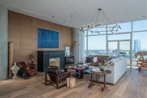 Amazing Downtown Dallas Views Are the Highlight of This Apartment | Home, Luxury homes, Living ...