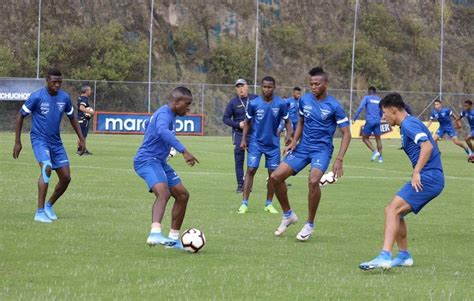 FÚTBOL Ecuador vs Trinidad y Tobago este jueves Conozca horarios y