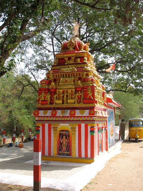 Rajeshwari (Parvati Temple) - ARUNACHALA GRACE