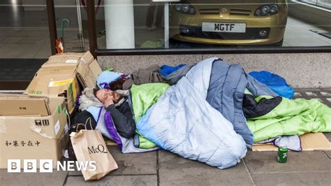 Rough Sleeping Centres To Help 6 000