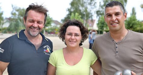 Bletterans Les triplettes mixtes de pétanque ont eu droit à lorage