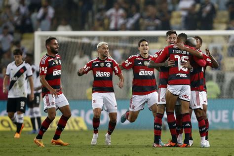 Ufa Flamengo Volta Ao Top 10 De Melhores Times No Mundo Mesmo Com