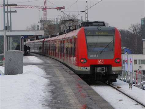 DB S-Bahn Rhein-Main 423 395-3 als S 35438 (S4) von Langen (Hessen ...