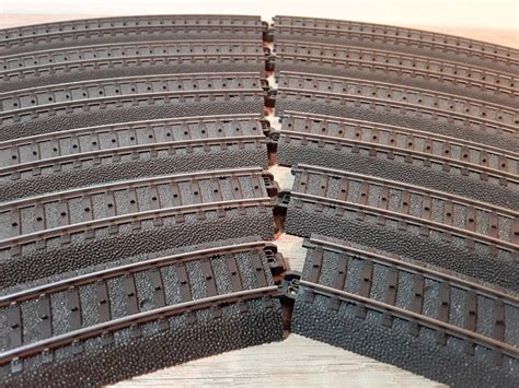 12 x Märklin 24130 C Gleis Gebogen R1 360mm Spur H0 Kaufen auf