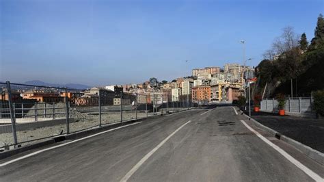 Genova Aperta La Nuova Strada Del Campasso La Repubblica