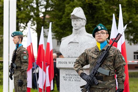 Wczoraj absolwent dziś już kapral rezerwy Promocje w 10 BLog