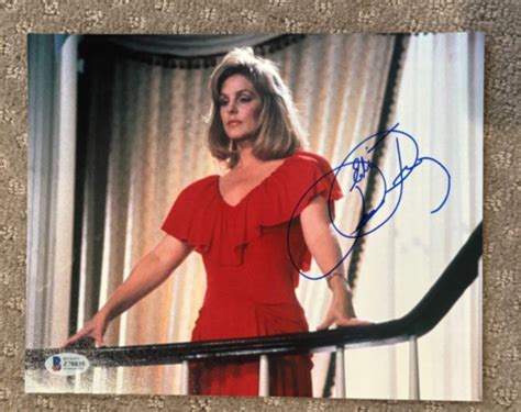 Priscilla Presley Signed Autographed 8x10 Photo Naked Gun Beckett COA