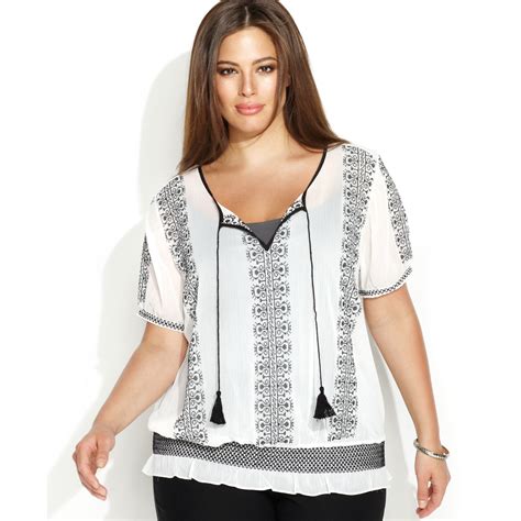 Lyst Inc International Concepts Plus Size Embroidered Peasant Top In