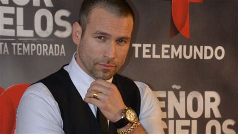 Rafael Amaya cumple 45 años Quién es y a qué se dedica la esposa del