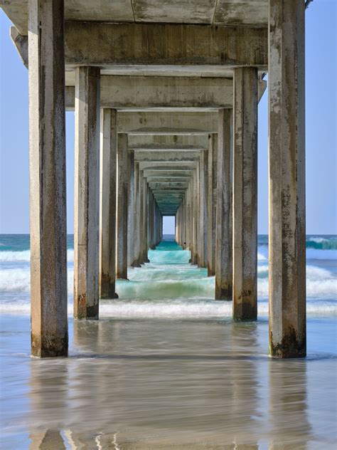 Blue Avenue | Scripps Pier | La Jolla, California