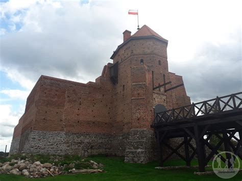 Muzeum Zbrojownia Na Zamku W Liwie Weekendownik