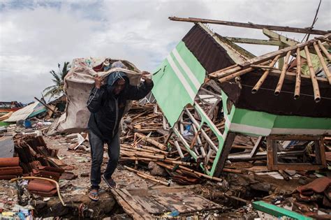 Indonesia Deja En El N Mero De Muertos Por El Tsunami Del S Bado