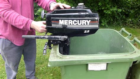 Mercury 2 5hp Outboard Engine 2 Stroke Running Youtube