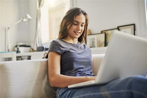 Do Parents Really Know How Many Teens Watch Online Porn Health News Hub